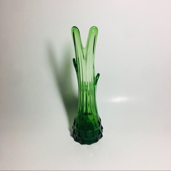 Green Stretched Glass Vase - Picture 4 of 5